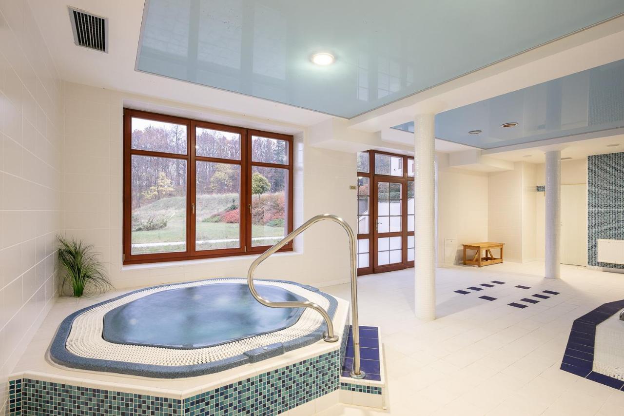 Pytloun Wellness Hotel Hasistejn Místo Extérieur photo