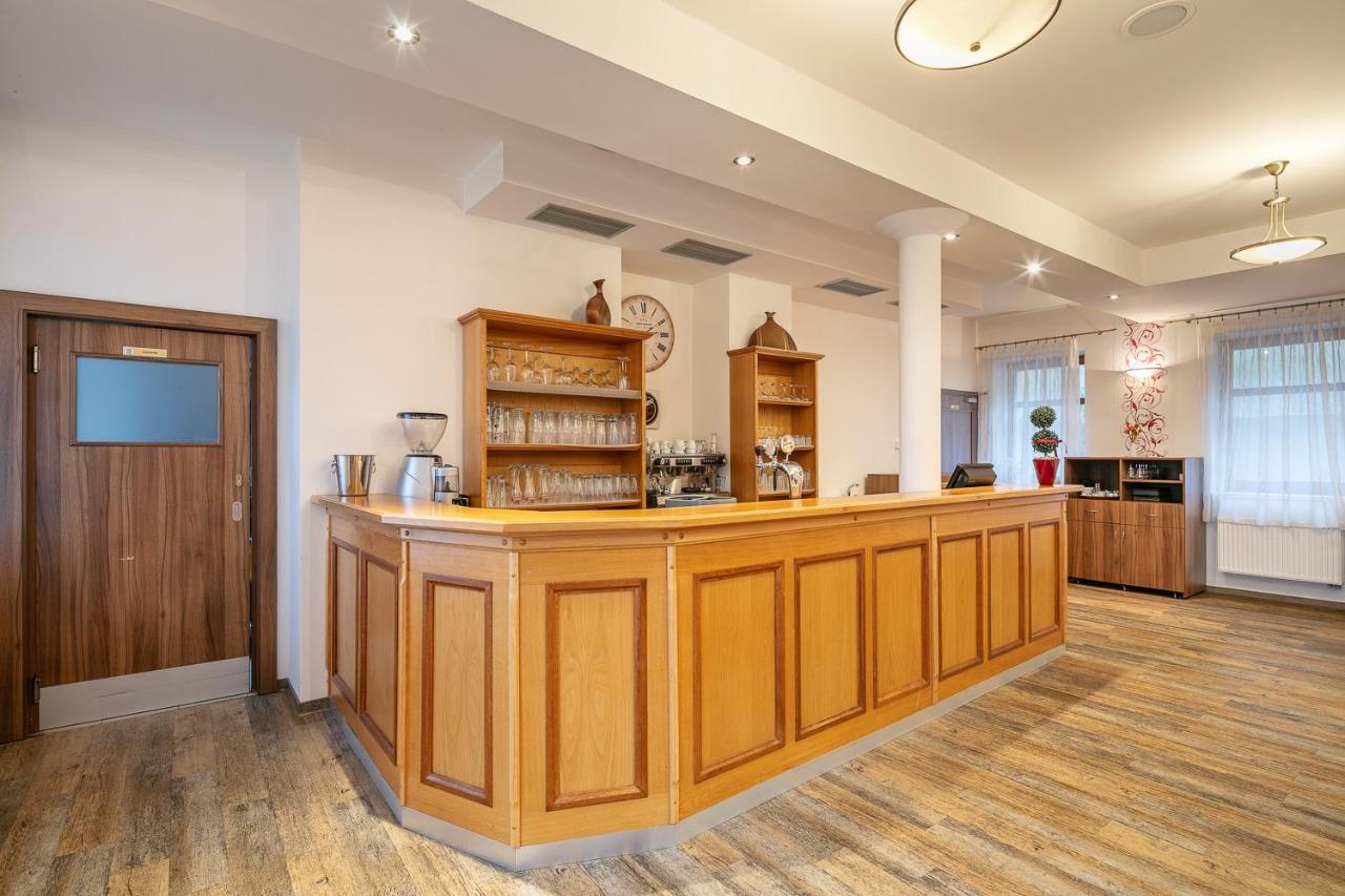 Pytloun Wellness Hotel Hasistejn Místo Extérieur photo