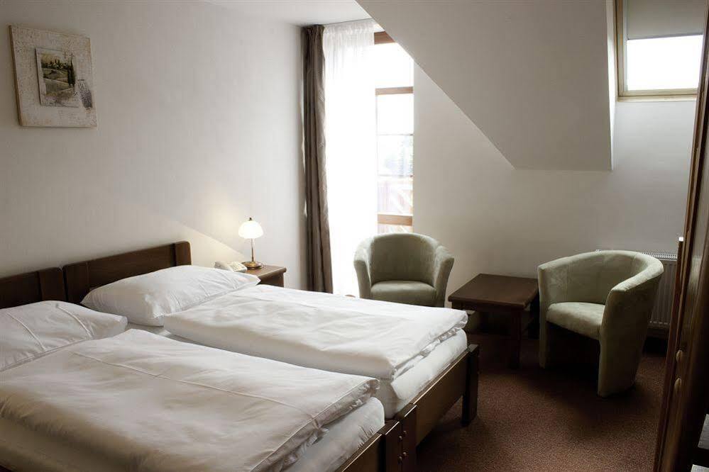 Pytloun Wellness Hotel Hasistejn Místo Extérieur photo